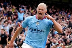 Haaland giật giải thưởng lớn đầu tiên tại Man City