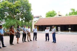Du lịch Hà Nội hướng dẫn người dân làm du lịch cộng đồng