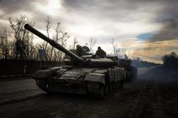 Tình hình Ukraine: Thông tin trái ngược về Bakhmut, Đức kêu gọi 'thận trọng' trong vấn đề này
