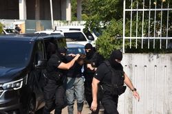 Serbia bắt giữ 13 đối tượng nghi là trùm băng nhóm ma túy Balkan
