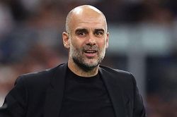 Tình thế ngược đời của Pep Guardiola tại Premier League