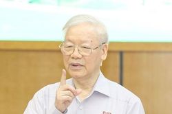 Tổng Bí thư Nguyễn Phú Trọng: 'Tay nhúng chàm rồi tốt nhất là xin thôi'