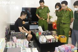 Nghệ An triệt xóa nhiều đầu mối phân phối, kinh doanh thuốc lá điện tử, bóng cười