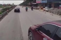 Clip: Tạt đầu xe tải, tài xế ô tô lĩnh ngay hậu họa