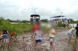 Khu vực phụ huynh và HS tử vong khi trải nghiệm bắt ngao: Dòng nước lên xuống liên tục, khó kiểm soát