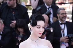 Phạm Băng Băng đẹp như nữ thần trên thảm đỏ Cannes 2023