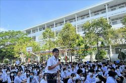 Tuyên truyền về biển, đảo cho học sinh Trung học cơ sở, Trung học phổ thông