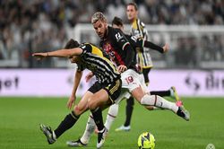 Kết quả bóng đá Juventus - AC Milan: Người hùng Giroud, định đoạt vé Cúp C1 (Serie A)