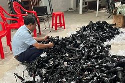 Đặt mua hơn 400 máy sấy tóc Panasonic giả giá rẻ, tiểu thương Hà Nội bán 70.000 đồng/chiếc để 'ăn' chênh lệch