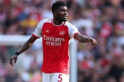 Vì Caicedo, Arsenal buộc phải 'hi sinh' Thomas Partey