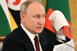 Ông Putin lần đầu tiết lộ dự thảo hiệp ước Ukraine trung lập