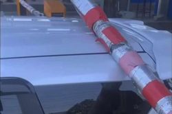 BOT Xa lộ Hà Nội lên tiếng về việc ô tô đụng thanh chắn bị bắt đền 200 triệu đồng