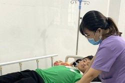 Thông tin mới nhất 11 người bị ngộ độc sau bữa cơm trưa ở Đắk Nông