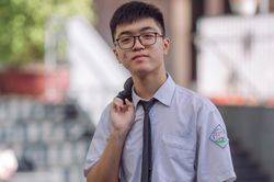 Thủ khoa lớp 10 Hà Nội từng thi trượt học sinh giỏi