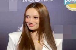 Nhã Phương mặc gợi cảm, khoe bụng bầu