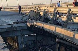 Quan chức Crimea: Ukraine tấn công gây hư hại cây cầu chiến lược