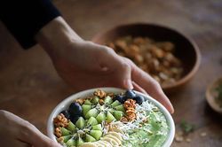 Gợi ý 3 thực đơn bữa sáng làm nhanh mà thịnh soạn cho ngày hè sảng khoái