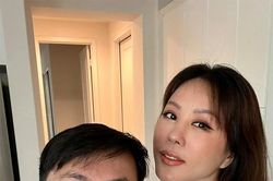 Cuộc tình của Hoa hậu Thu Hoài và chồng trẻ trước khi chia tay