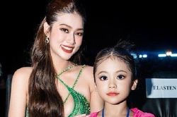 Mẫu nhí đáng yêu đọ sắc nàng hậu xinh đẹp Thiên Ân