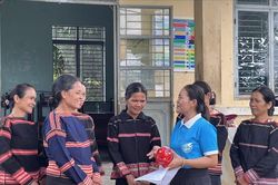 Gia Lai: Giải quyết vấn đề cấp thiết đối với phụ nữ và trẻ em dân tộc thiểu số