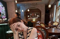 Đi ăn nhà hàng, Trâm Anh lên đồ được netizen khen hết lời