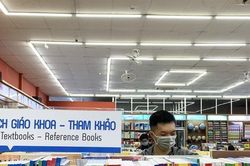 Lý do không cần thêm một bộ SGK riêng do Bộ GD&ĐT biên soạn