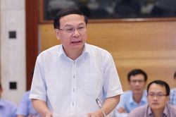 'Phá rừng, san gạt đất làm nhà gây nguy cơ sạt lở'