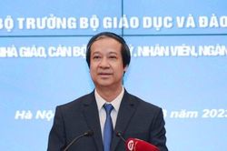 Bộ trưởng gặp gỡ giáo viên: 'Mong muốn làm thì cứ phải làm và không đắn đo'