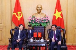 Việt Nam-Trung Quốc tăng cường chia sẻ kinh nghiệm trong xây dựng Đảng