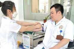 Bác sĩ trẻ 53 lần hiến máu tình nguyện