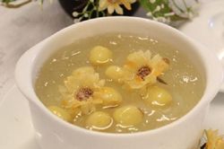 Cách nấu chè nha đam hạt sen thơm mát