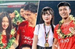 Bạn gái Đoàn Văn Hậu hút mọi ánh nhìn trên khán đài