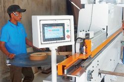 Tiếp sức cho cơ sở công nghiệp nông thôn