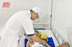 Cứu sống bệnh nhân bị chấn thương ngực nguy kịch do trâu húc