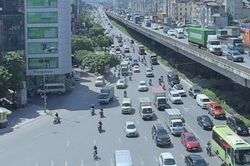 Dự thảo luật mới: Quy tắc mới tài xế ô tô, xe máy phải làm khi rẽ trái, rẽ phải
