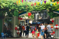 Muôn vàn cảm xúc của trẻ nhỏ trong ngày khai giảng năm học mới