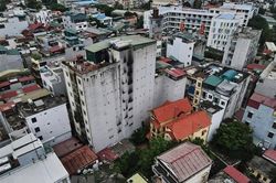 Từ 'thảm họa cháy' ở Hà Nội: 'Lập lờ sổ đỏ chung cư mini và hệ lụy'