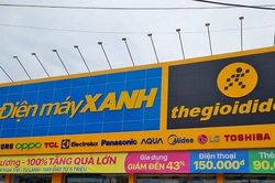Khó khăn bủa vây, doanh thu tháng 8 của Thế Giới Di Động tiếp tục giảm