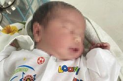 Tìm người thân cháu bé bị bỏ rơi ở xã Bình Phú