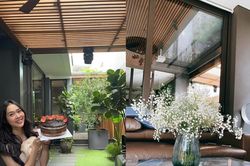 'Khu vườn trên cao' trong căn nhà phố 100m2 của diễn viên Diệp Bảo Ngọc