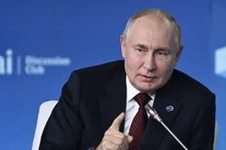 Ông Putin dự báo điều xảy ra với Ukraine nếu phương Tây ngừng hỗ trợ