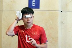 Tuyển thủ Việt Nam phải đi viện khâu 7 mũi sau trận thua Trung Quốc