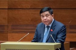 Áp lực hoàn thành mục tiêu tăng trưởng 5 năm 2021-2025 là rất lớn