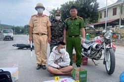 Bắt giữ đối tượng vận chuyển 30 nghìn viên ma túy để lấy 20 triệu