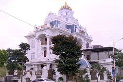 Bắc Ninh: Phát hiện 17 nam nữ tụ tập 'thác loạn' tại biệt thự riêng