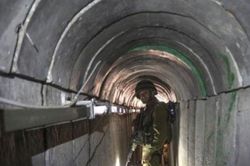Phương thức liên lạc kiểu cũ giúp Hamas lên kế hoạch tấn công mà tình báo Israel không biết