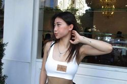 Nữ VĐV TDDC quyến rũ nhất Việt Nam khoe body 'cực cháy'