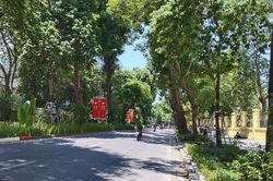 Dự báo thời tiết 10 ngày tới (4-13/11): Chiều, tối các khu vực trên cả nước mưa rào, giông rải rác; trưa chiều trời nắng