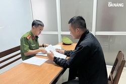 Khởi tố 2 đối tượng về hành vi lừa đảo chiếm đoạt tài sản