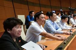 Thông qua Luật Căn cước, đổi tên 'Thẻ CCCD' thành 'Thẻ Căn cước'
